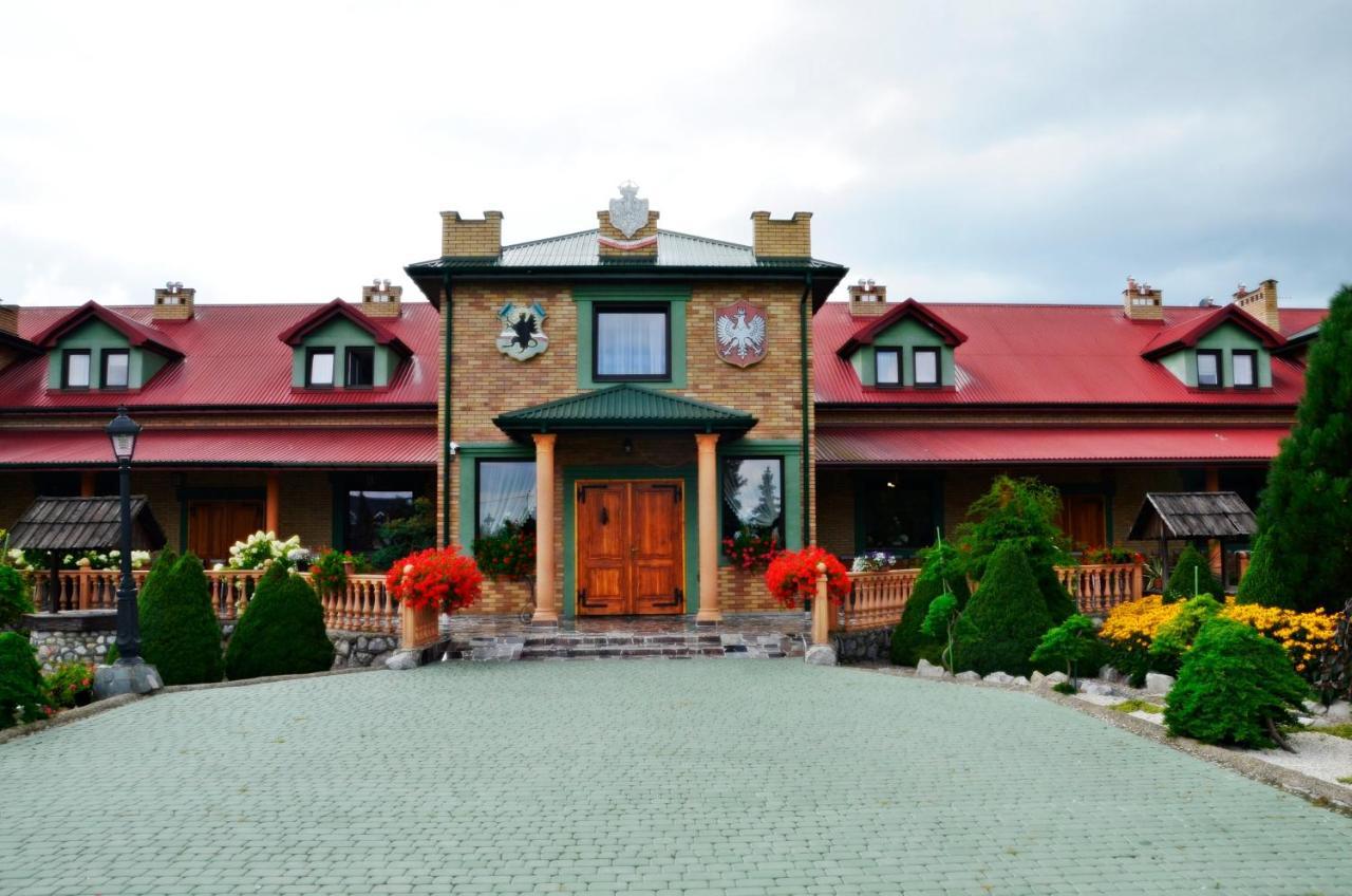 Zajazd Rycerski Kozienice Exterior photo